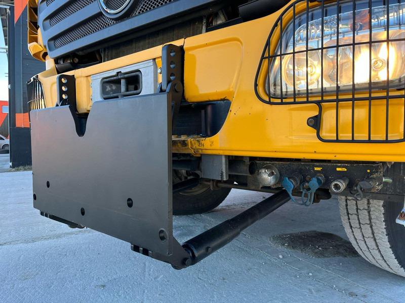 Самосвал камион Mercedes-Benz Actros 1841 4x4 SNOW PLOW EQUIPMENT / UNDERBODY SCRAPER / BOX L=4495 mm: снимка 16