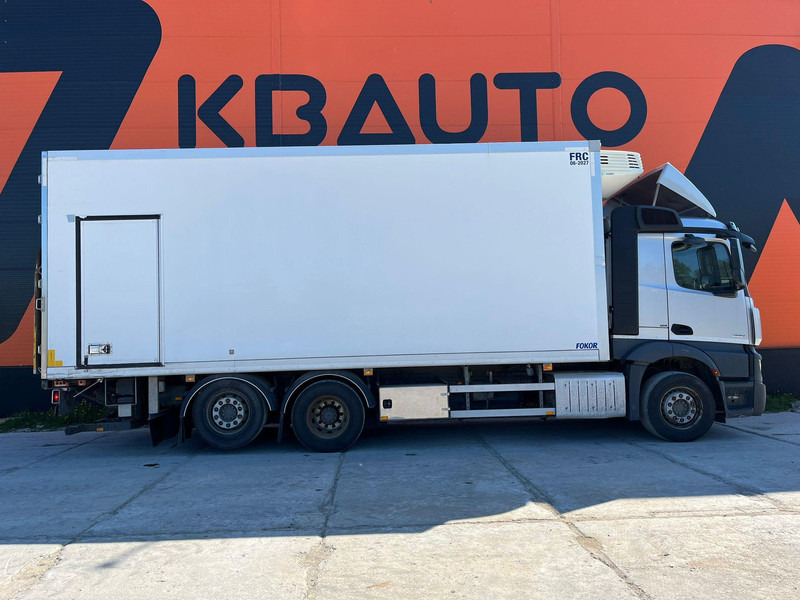 Mercedes-Benz Actros 2551 6x2 LUMIKKO L7 / BOX L=7609 mm - Рефрижератор камион: снимка 5 Mercedes-Benz Actros 2551 6x2 LUMIKKO L7 / BOX L=7609 mm - Рефрижератор камион: снимка 5