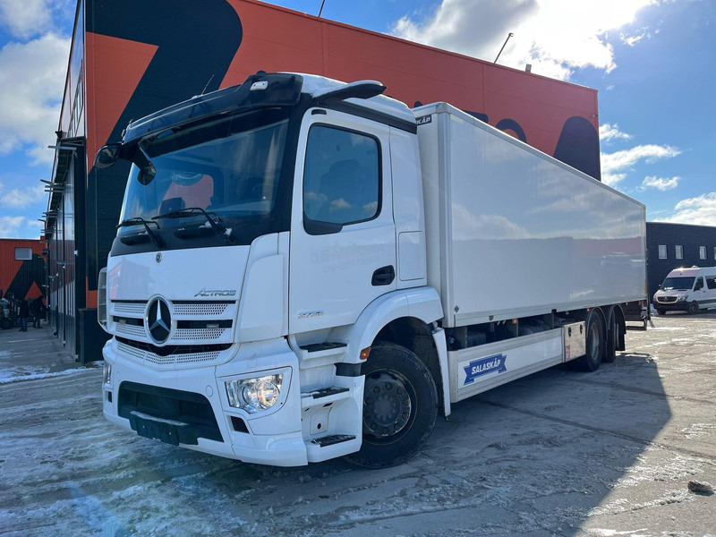 Mercedes-Benz Actros 2735 6x2*4 BOX L=8476 mm - Камион фургон: снимка 2 Mercedes-Benz Actros 2735 6x2*4 BOX L=8476 mm - Камион фургон: снимка 2