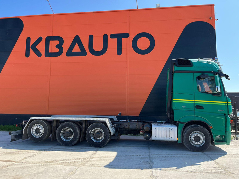 Mercedes-Benz Actros 3563 8x4*4 RETARDER / CHASSIS L=7358 mm - Шаси кабина: снимка 4 Mercedes-Benz Actros 3563 8x4*4 RETARDER / CHASSIS L=7358 mm - Шаси кабина: снимка 4