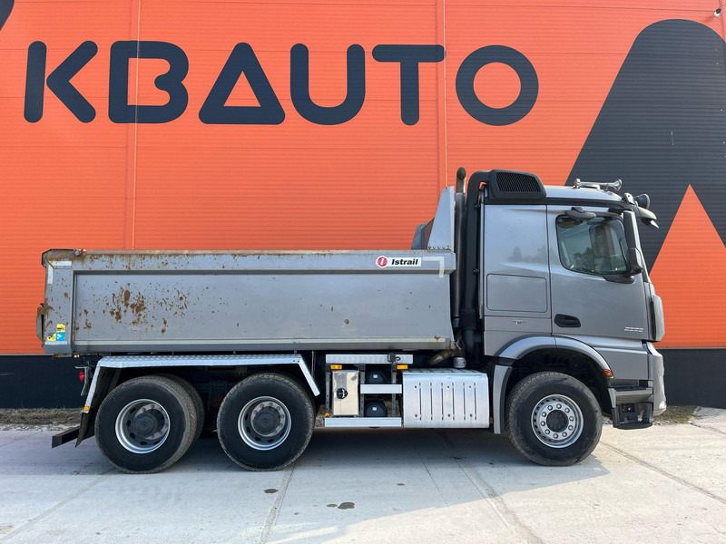 Mercedes-Benz Arocs 2658 6x4 RETARDER / FULL STEEL / BOX L=4633 mm - Самосвал камион: снимка 5 Mercedes-Benz Arocs 2658 6x4 RETARDER / FULL STEEL / BOX L=4633 mm - Самосвал камион: снимка 5