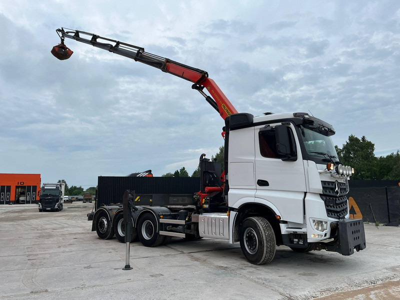 Mercedes-Benz Arocs 3242 8x4 PK22002 / RETARDER / SNOW PLOW EQUIPMENT / GRAPPLE - Мултилифт с кука камион, Камион с кран: снимка 5 Mercedes-Benz Arocs 3242 8x4 PK22002 / RETARDER / SNOW PLOW EQUIPMENT / GRAPPLE - Мултилифт с кука камион, Камион с кран: снимка 5