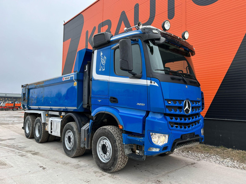 Mercedes-Benz Arocs 3251 8x4 RETARDER / FULL STEEL / BOX L=5605 mm - Самосвал камион: снимка 4 Mercedes-Benz Arocs 3251 8x4 RETARDER / FULL STEEL / BOX L=5605 mm - Самосвал камион: снимка 4