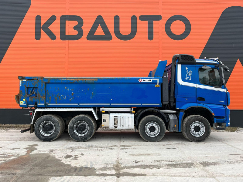 Mercedes-Benz Arocs 3251 8x4 RETARDER / FULL STEEL / BOX L=5605 mm - Самосвал камион: снимка 5 Mercedes-Benz Arocs 3251 8x4 RETARDER / FULL STEEL / BOX L=5605 mm - Самосвал камион: снимка 5