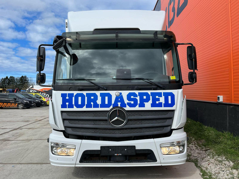 Mercedes-Benz Atego 1018 4x2 THERMOKING / BOX L=6477 mm - Рефрижератор камион: снимка 3 Mercedes-Benz Atego 1018 4x2 THERMOKING / BOX L=6477 mm - Рефрижератор камион: снимка 3
