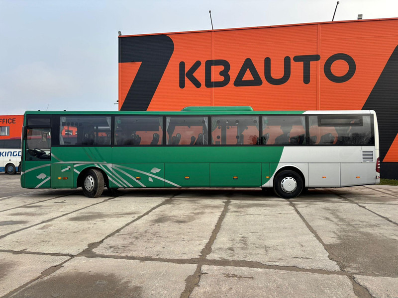 Mercedes-Benz Integro M 4x2 49 SEATS / AC / WC / WHEELCHAIR LIFT - Междуградски автобус: снимка 4 Mercedes-Benz Integro M 4x2 49 SEATS / AC / WC / WHEELCHAIR LIFT - Междуградски автобус: снимка 4