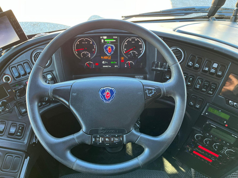 Междуградски автобус Scania K 450 6x2*4 Interlink 55 SEATS / AC / AUXILIARY HEATING / WHEELCHAIR LIFT / WC: снимка 9