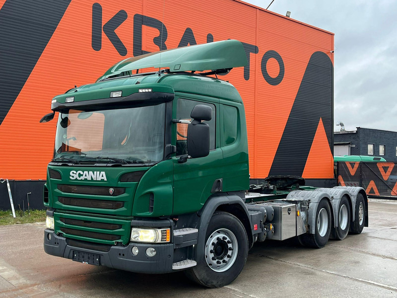 Scania P 450 8x4*4 FOR SALE AS CHASSIS / HYDRAULICS - Шаси кабина: снимка 1 Scania P 450 8x4*4 FOR SALE AS CHASSIS / HYDRAULICS - Шаси кабина: снимка 1