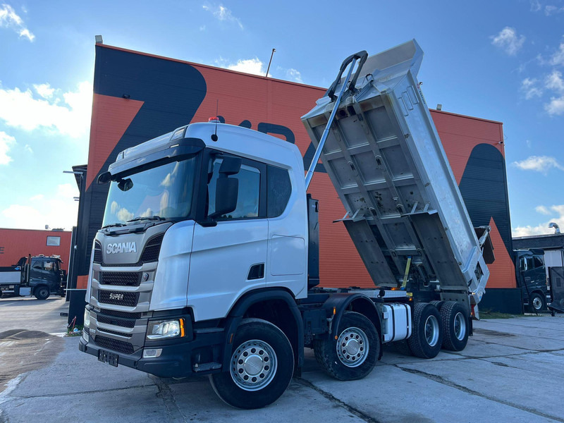 Scania R500 8x4 FULL STEEL / RETARDER / BOX L=5644 mm - Самосвал камион: снимка 2 Scania R500 8x4 FULL STEEL / RETARDER / BOX L=5644 mm - Самосвал камион: снимка 2