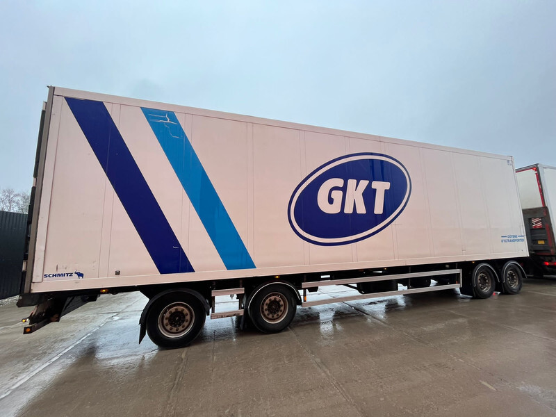Schmitz Cargobull AKO 36 THERMOKING / BOX L=12367 mm - Рефрижератор ремарке: снимка 3 Schmitz Cargobull AKO 36 THERMOKING / BOX L=12367 mm - Рефрижератор ремарке: снимка 3