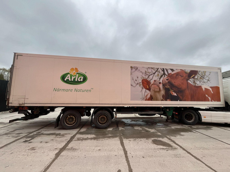 Schmitz Cargobull SKO BOX L=12351 mm - Затворена каросерия полуремарке: снимка 5 Schmitz Cargobull SKO BOX L=12351 mm - Затворена каросерия полуремарке: снимка 5