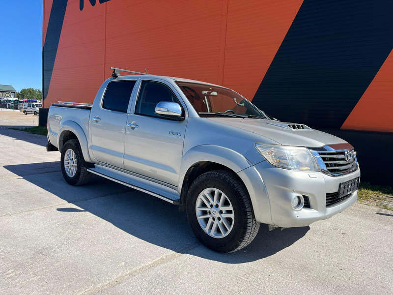 Toyota Hilux 4x4 - Пикап: снимка 4 Toyota Hilux 4x4 - Пикап: снимка 4