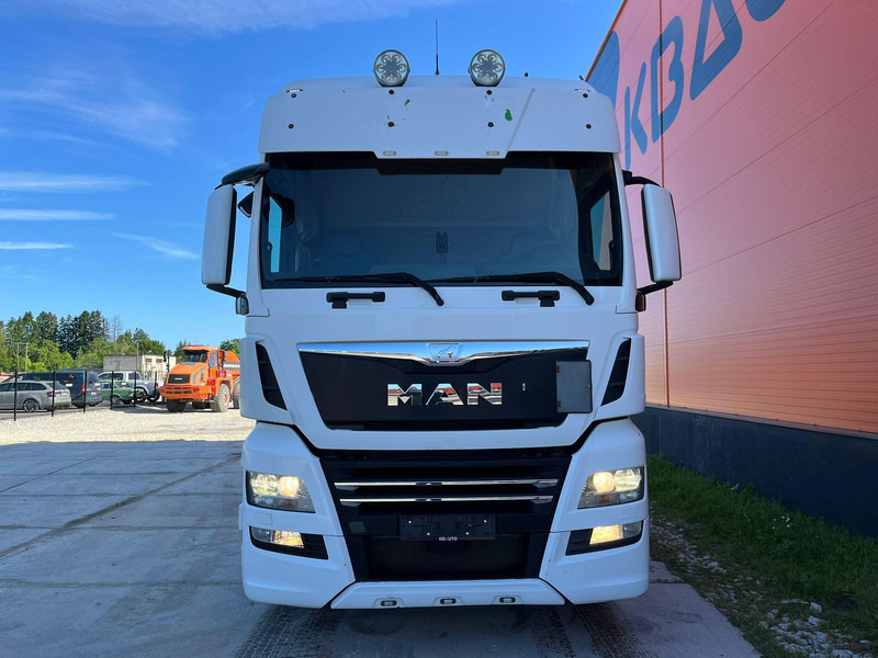 MAN TGX 28.500 6x2 XXL CAB / INTARDER / DOUBLE BOGIE - Влекач: снимка 3 MAN TGX 28.500 6x2 XXL CAB / INTARDER / DOUBLE BOGIE - Влекач: снимка 3