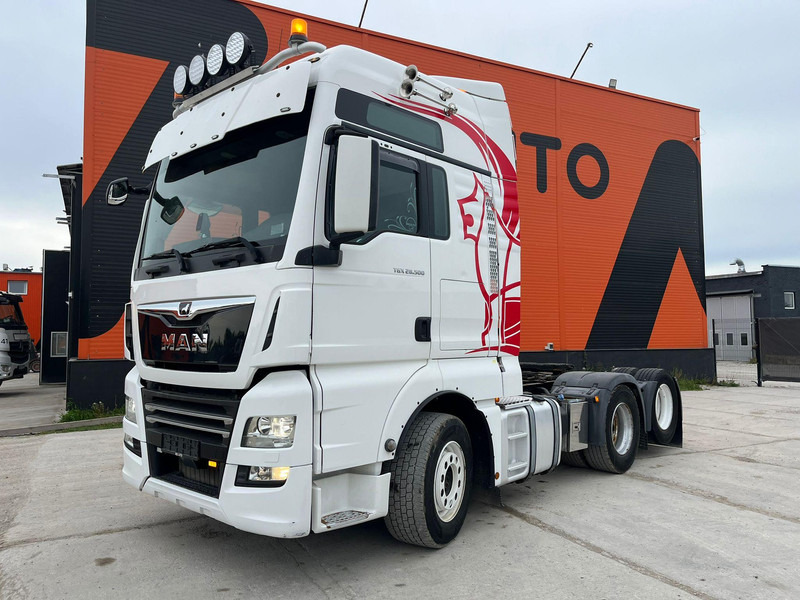 MAN TGX 28.500 6x2 XXL CAB / PTO / INTARDER / DOUBLE BOGIE - Влекач: снимка 2 MAN TGX 28.500 6x2 XXL CAB / PTO / INTARDER / DOUBLE BOGIE - Влекач: снимка 2