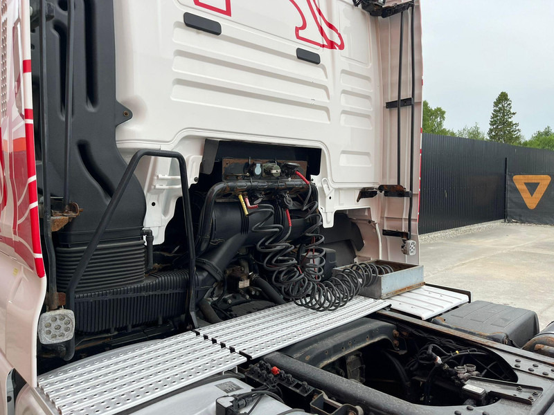 Лизинг на MAN TGX 28.500 6x2 XXL CAB / PTO / INTARDER / DOUBLE BOGIE MAN TGX 28.500 6x2 XXL CAB / PTO / INTARDER / DOUBLE BOGIE: снимка 12