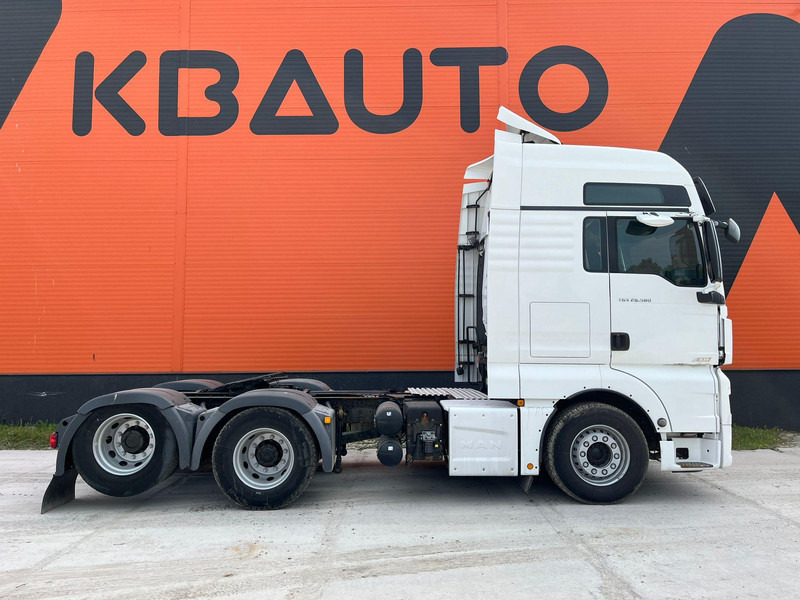 MAN TGX 28.580 6x2 XXL CAB / INTARDER / DOUBLE BOGIE - Влекач: снимка 4 MAN TGX 28.580 6x2 XXL CAB / INTARDER / DOUBLE BOGIE - Влекач: снимка 4