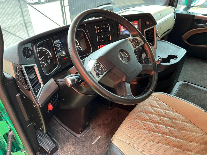Влекач Mercedes-Benz Actros 2553 6x2 STREAMSPACE / RETARDER / PTO: снимка 15