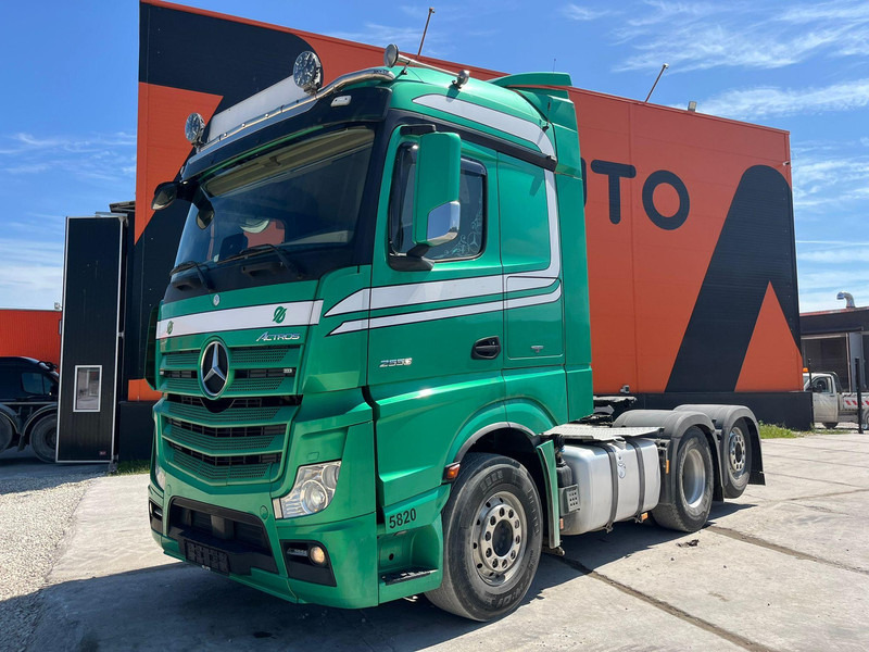 Mercedes-Benz Actros 2553 6x2 STREAMSPACE / RETARDER / PTO - Влекач: снимка 2 Mercedes-Benz Actros 2553 6x2 STREAMSPACE / RETARDER / PTO - Влекач: снимка 2