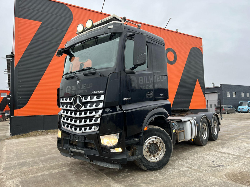 Mercedes-Benz Arocs 3358 6x4 GCW 120 TON ! / HYDRAULICS / RETARDER - Влекач: снимка 2 Mercedes-Benz Arocs 3358 6x4 GCW 120 TON ! / HYDRAULICS / RETARDER - Влекач: снимка 2