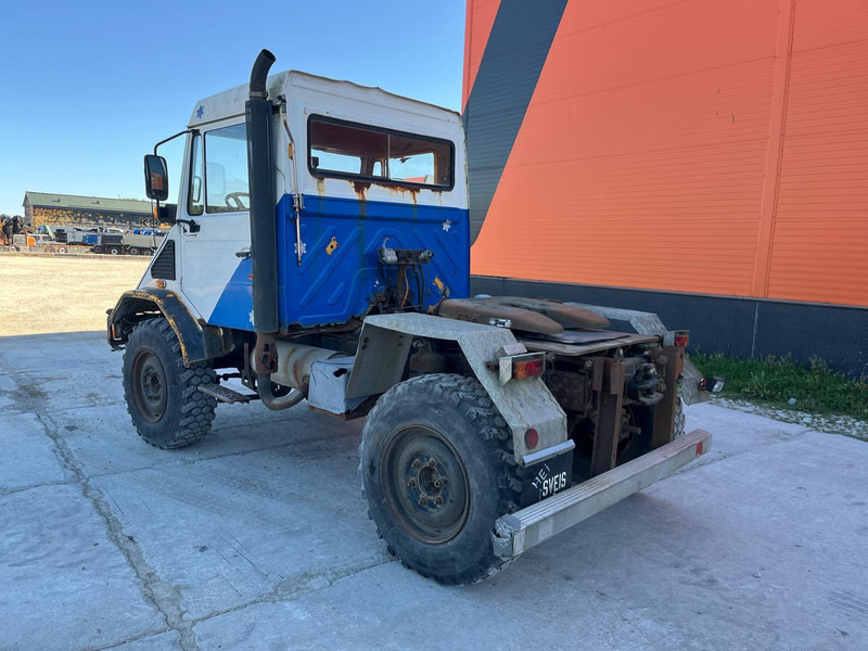 Влекач Mercedes-Benz Unimog U130 4x4: снимка 8