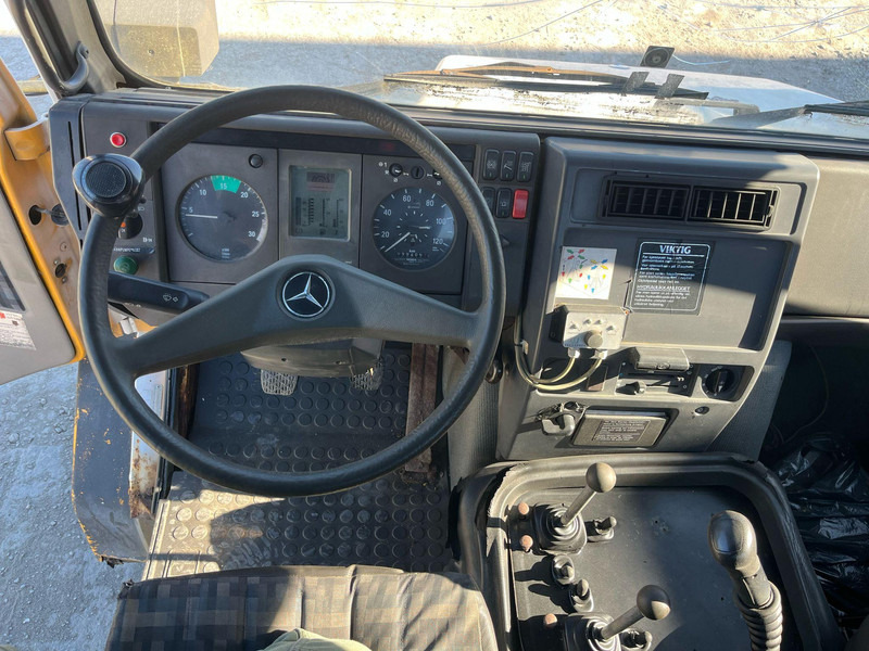 Влекач Mercedes-Benz Unimog U130 4x4: снимка 16