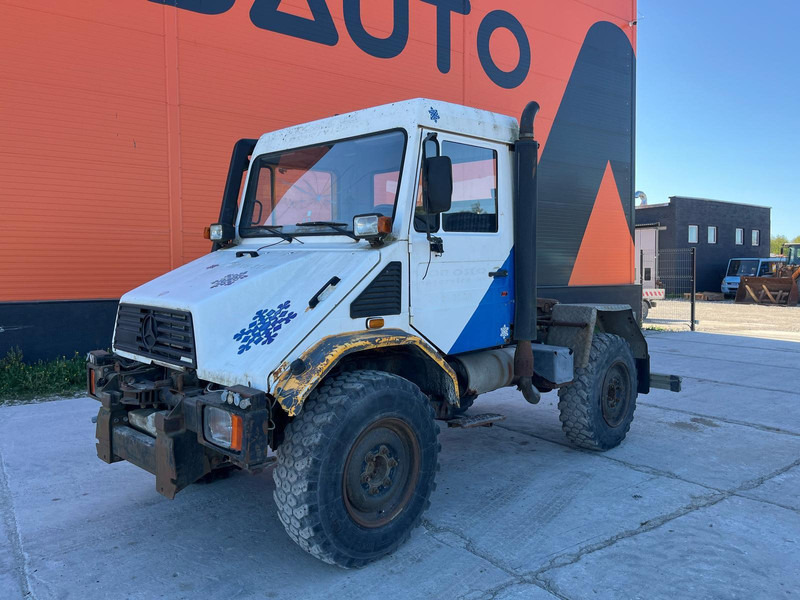 Mercedes-Benz Unimog U130 4x4 - Влекач: снимка 2 Mercedes-Benz Unimog U130 4x4 - Влекач: снимка 2