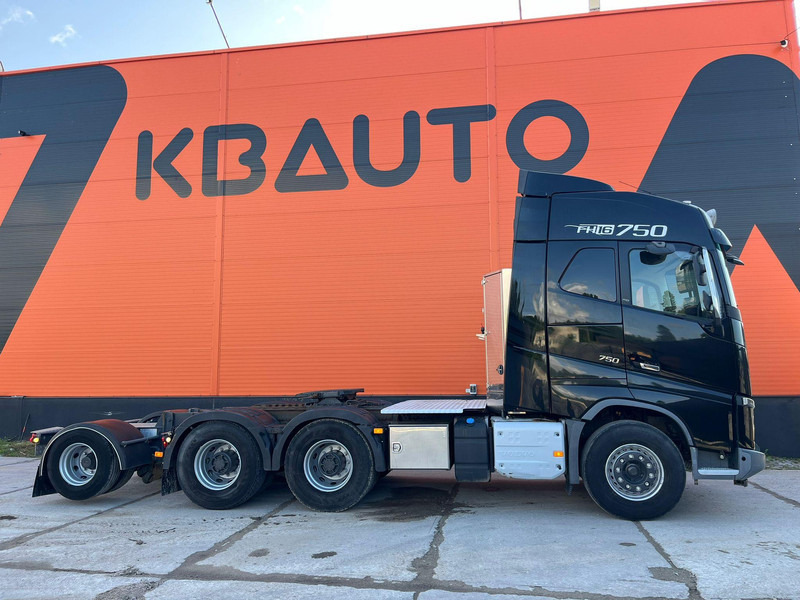 Volvo FH 16 750 8x4 GCW 90 ton / DOLLY / RETARDER - Влекач: снимка 4 Volvo FH 16 750 8x4 GCW 90 ton / DOLLY / RETARDER - Влекач: снимка 4