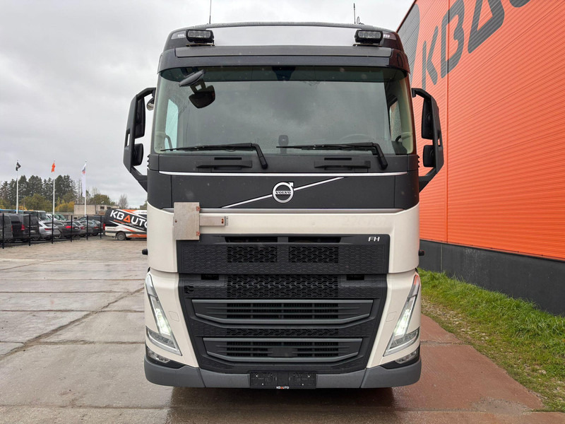 Volvo FH 500 6x4 ADR - Влекач: снимка 3 Volvo FH 500 6x4 ADR - Влекач: снимка 3