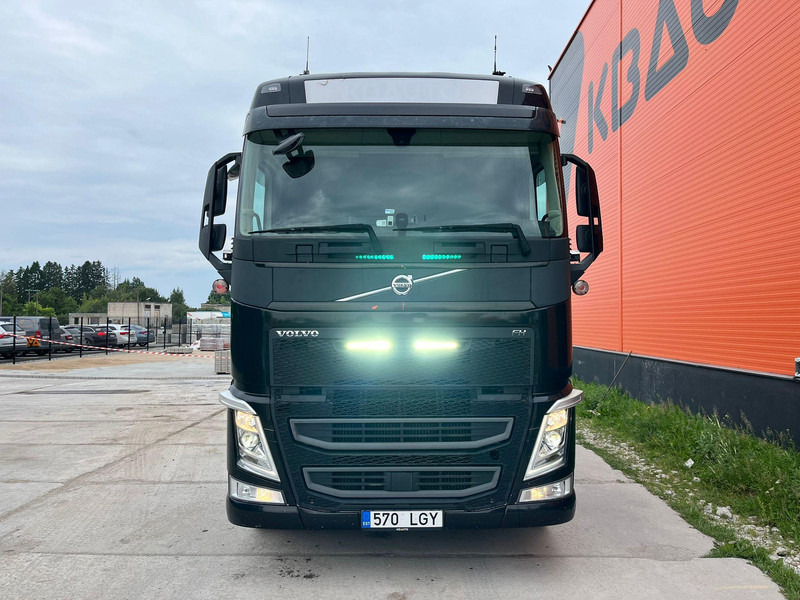 Volvo FH 500 6x4 TANDEM AXLE LIFT - Влекач: снимка 3 Volvo FH 500 6x4 TANDEM AXLE LIFT - Влекач: снимка 3