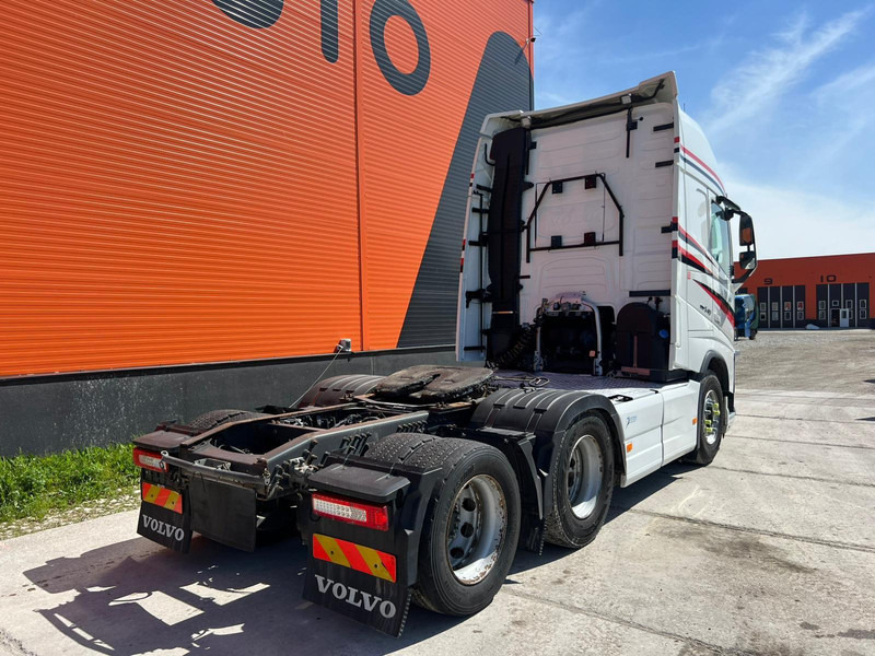 Volvo FH 540 6x2 GLOBE XL / ADR / RETARDER / DOUBLE BOGIE - Влекач: снимка 5 Volvo FH 540 6x2 GLOBE XL / ADR / RETARDER / DOUBLE BOGIE - Влекач: снимка 5