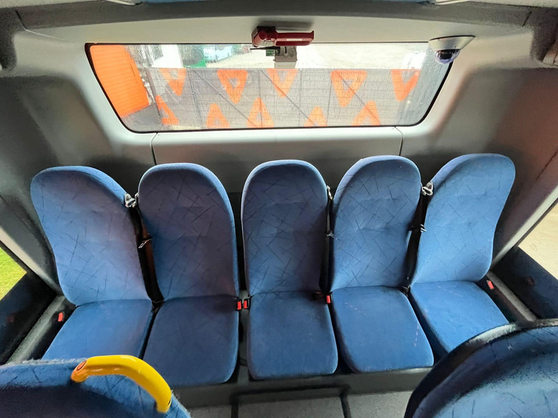 Междуградски автобус Volvo B7RLE 8900 4x2 48 SEATS + 28 STANDING / AC / AUXILIARY HEATER / WHEELCHAIR RAMP: снимка 19 Междуградски автобус Volvo B7RLE 8900 4x2 48 SEATS + 28 STANDING / AC / AUXILIARY HEATER / WHEELCHAIR RAMP: снимка 19