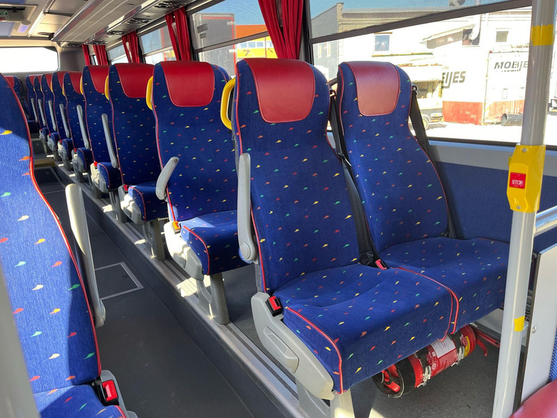Volvo B8R 8900 LE 6x2*4 44 SEATS + 53 STANDING / AC / AUXILIARY HEATER / FOGMAKER - Междуградски автобус: снимка 2 Volvo B8R 8900 LE 6x2*4 44 SEATS + 53 STANDING / AC / AUXILIARY HEATER / FOGMAKER - Междуградски автобус: снимка 2
