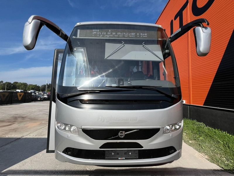 Volvo B8R 9700 H 6x2*4 61+1 SEATS / AC / AUXILIARY HEATER / WC - Туристически автобус: снимка 2 Volvo B8R 9700 H 6x2*4 61+1 SEATS / AC / AUXILIARY HEATER / WC - Туристически автобус: снимка 2