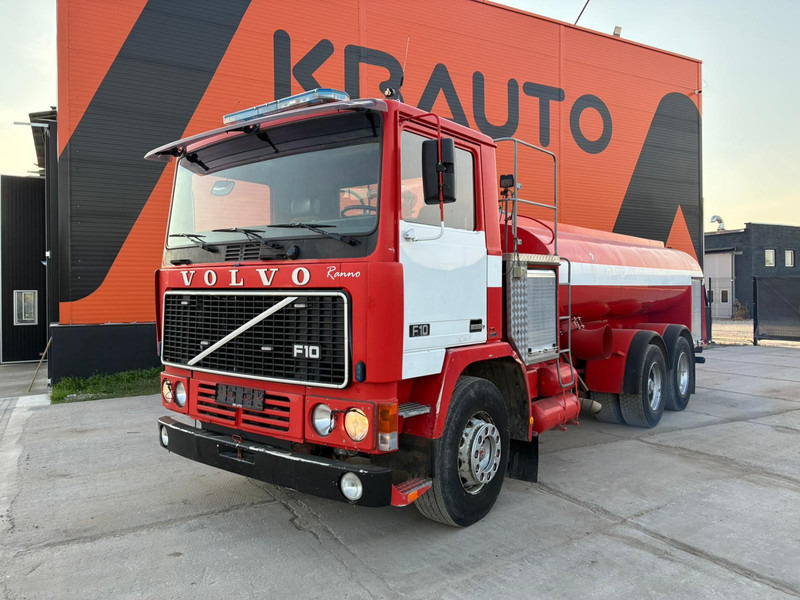 Volvo F 10 6x2 Ruberg / 2700 l/min / tanks 9000 I + 1000 l - Пожарна кола: снимка 2 Volvo F 10 6x2 Ruberg / 2700 l/min / tanks 9000 I + 1000 l - Пожарна кола: снимка 2