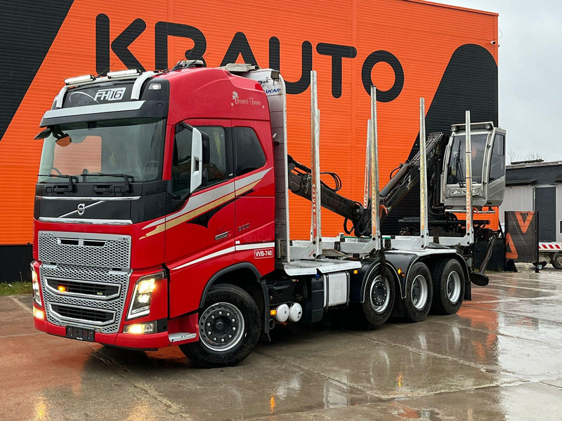 Volvo FH 16 600 8x4/4 FRESH TÜV - Камион за дърва, Камион с кран: снимка 2 Volvo FH 16 600 8x4/4 FRESH TÜV - Камион за дърва, Камион с кран: снимка 2
