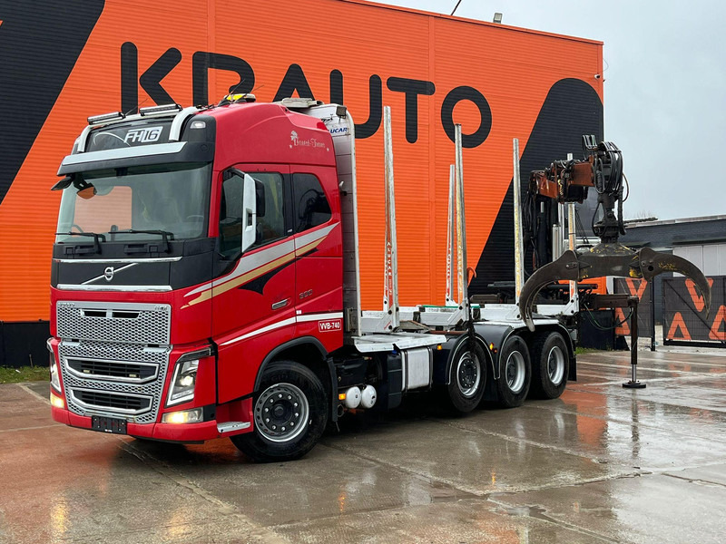 Volvo FH 16 600 8x4/4 FRESH TÜV - Камион за дърва, Камион с кран: снимка 1 Volvo FH 16 600 8x4/4 FRESH TÜV - Камион за дърва, Камион с кран: снимка 1