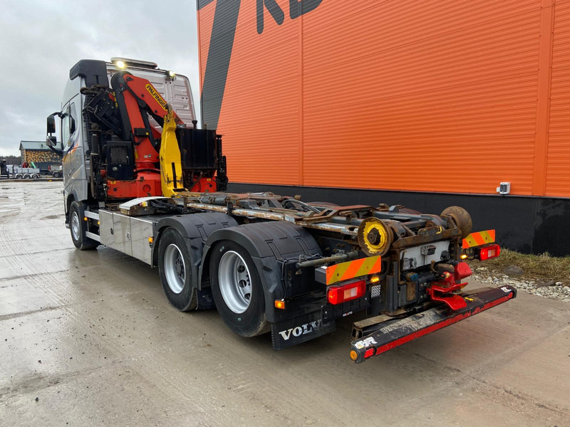 Volvo FH 16 650 6x2 PK 18502 / PALFINGER T 20 ton / RETARDER - Мултилифт с кука камион, Камион с кран: снимка 5 Volvo FH 16 650 6x2 PK 18502 / PALFINGER T 20 ton / RETARDER - Мултилифт с кука камион, Камион с кран: снимка 5