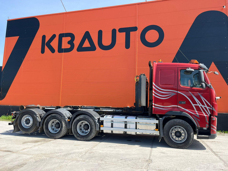 Volvo FH 16 700 8x4*4 HIAB XR 24 ton / L=5800 mm - Мултилифт с кука камион: снимка 5 Volvo FH 16 700 8x4*4 HIAB XR 24 ton / L=5800 mm - Мултилифт с кука камион: снимка 5