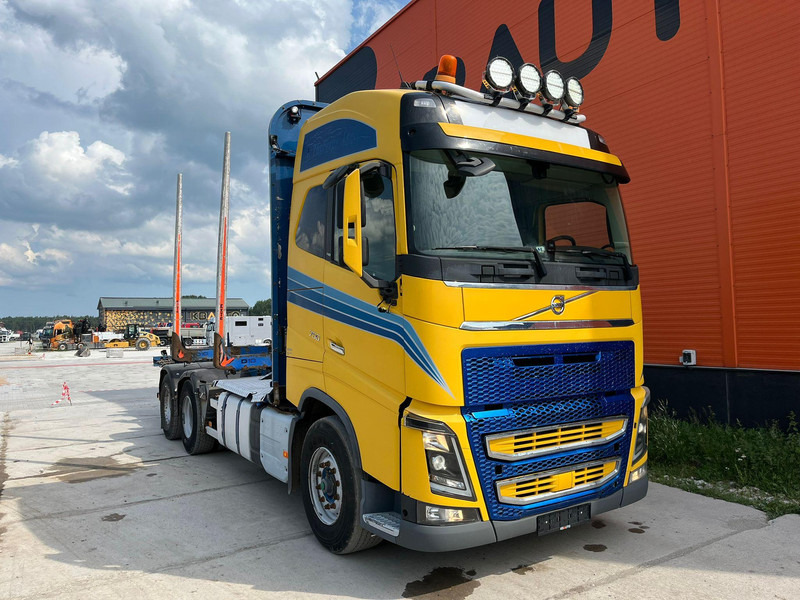 Volvo FH 16 750 6x4 HYDRAULICS / CHASSIS L=8184 mm - Камион за дърва, Камион с кран: снимка 4 Volvo FH 16 750 6x4 HYDRAULICS / CHASSIS L=8184 mm - Камион за дърва, Камион с кран: снимка 4