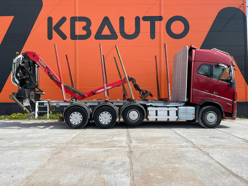 Volvo FH 16 750 8x4/4 DAMAGED ! - Камион за дърва, Камион с кран: снимка 5 Volvo FH 16 750 8x4/4 DAMAGED ! - Камион за дърва, Камион с кран: снимка 5
