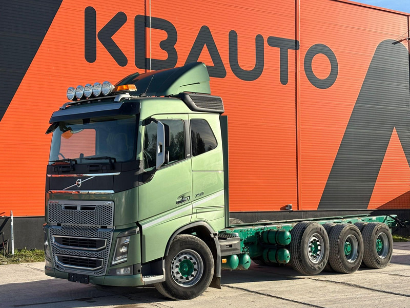 Volvo FH 16 750 8x4/4 PTO / CHASSIS L=7617 mm - Шаси кабина: снимка 1 Volvo FH 16 750 8x4/4 PTO / CHASSIS L=7617 mm - Шаси кабина: снимка 1