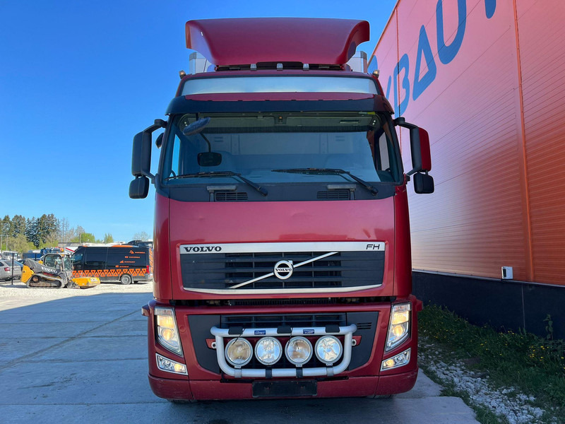 Volvo FH 440 6x2 FOR SALE AS CHASSIS / CHASSIS L=7400 mm - Шаси кабина: снимка 2 Volvo FH 440 6x2 FOR SALE AS CHASSIS / CHASSIS L=7400 mm - Шаси кабина: снимка 2