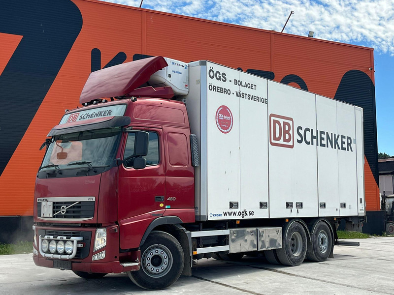 Volvo FH 460 6x2 THERMO KING TS-500 / BOX L=7467 mm - Рефрижератор камион: снимка 1 Volvo FH 460 6x2 THERMO KING TS-500 / BOX L=7467 mm - Рефрижератор камион: снимка 1