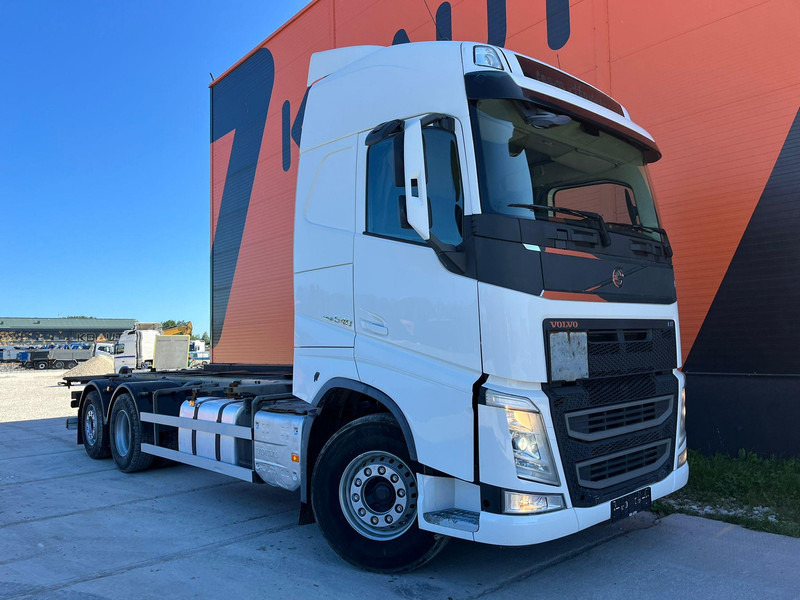 Volvo FH 540 6x2 RETARDER - Шаси кабина: снимка 3 Volvo FH 540 6x2 RETARDER - Шаси кабина: снимка 3
