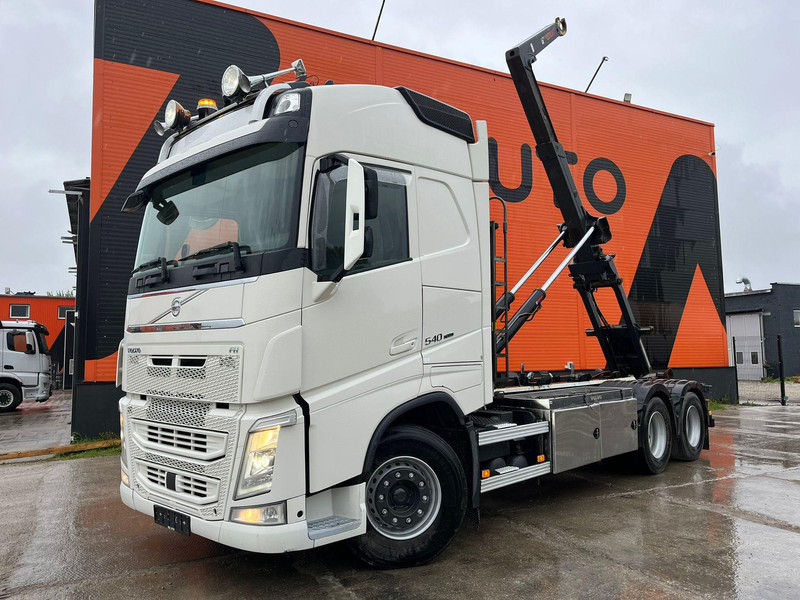 Volvo FH 540 6x4 HIAB 21 ton / L=5600 mm / RETARDER / TANDEM AXLE LIFT - Мултилифт с кука камион: снимка 2 Volvo FH 540 6x4 HIAB 21 ton / L=5600 mm / RETARDER / TANDEM AXLE LIFT - Мултилифт с кука камион: снимка 2