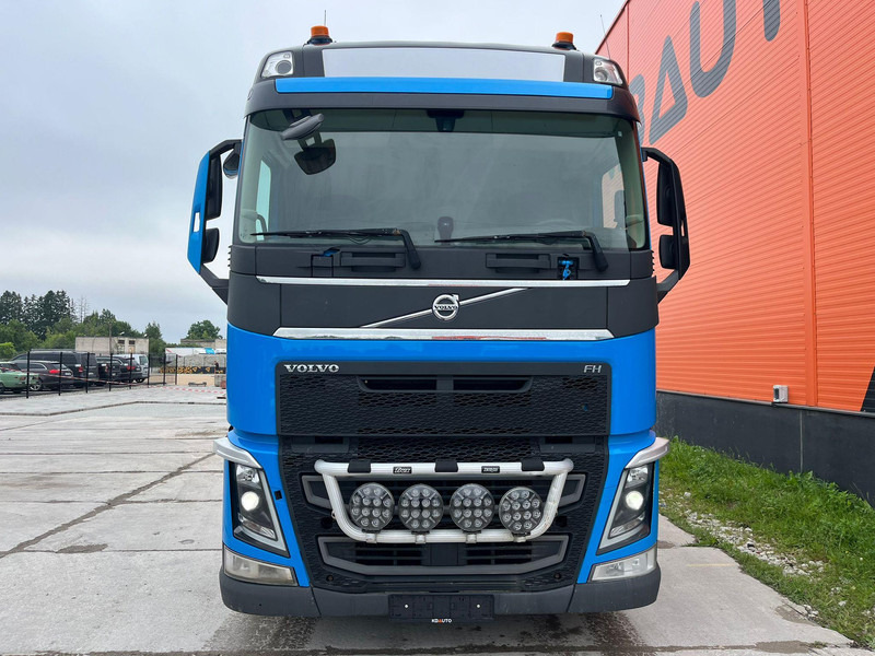 Volvo FH 540 6x4 HYDRAULICS - Камион за дърва, Камион с кран: снимка 3 Volvo FH 540 6x4 HYDRAULICS - Камион за дърва, Камион с кран: снимка 3