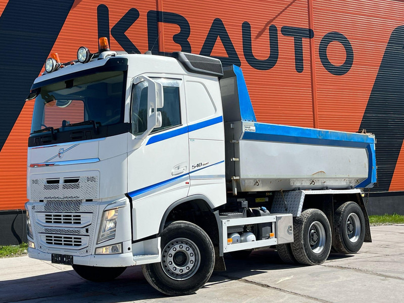 Volvo FH 540 6x4 RETARDER / TANDEM AXLE LIFT / BIG AXLES / BOX L=4488 mm - Самосвал камион: снимка 1 Volvo FH 540 6x4 RETARDER / TANDEM AXLE LIFT / BIG AXLES / BOX L=4488 mm - Самосвал камион: снимка 1