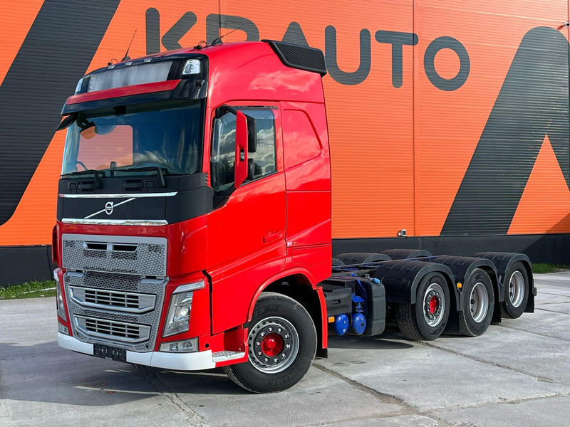 Volvo FH 540 8x2/4 RETARDER / CHASSIS L=5606 mm - Шаси кабина: снимка 1 Volvo FH 540 8x2/4 RETARDER / CHASSIS L=5606 mm - Шаси кабина: снимка 1