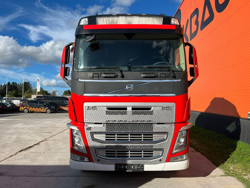 Volvo FH 540 8x2/4 RETARDER / CHASSIS L=5606 mm - Шаси кабина: снимка 2 Volvo FH 540 8x2/4 RETARDER / CHASSIS L=5606 mm - Шаси кабина: снимка 2