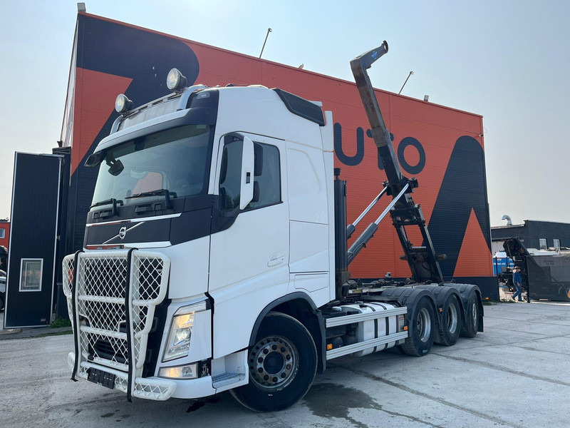 Volvo FH 540 8x4*4 AJK 20 ton / L=5700 mm - Мултилифт с кука камион: снимка 2 Volvo FH 540 8x4*4 AJK 20 ton / L=5700 mm - Мултилифт с кука камион: снимка 2
